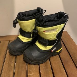 Kids Baffin Winter Boots Mustang 8